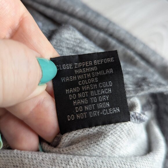 Mondetta Wool Blend Pullover Gray Striped Hoodie Womens Size Medium - Picture 10 of 14